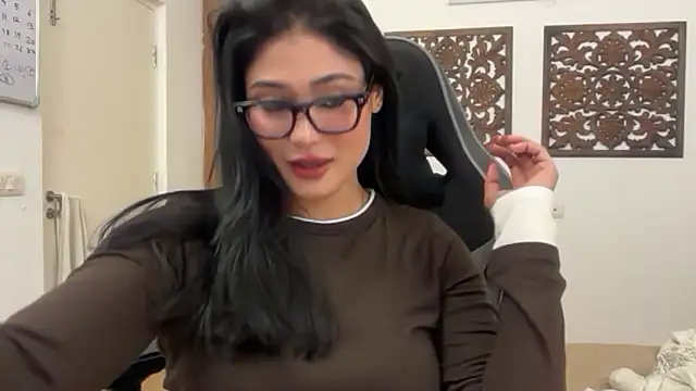 GoddessAnna online show from 12/20/25, 05:53