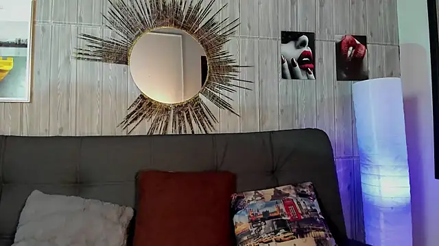 karla 999 online show from 12/29/24, 02:06