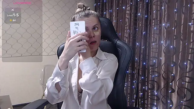 JessieOMays online show from 04/21/26, 10:23