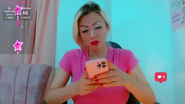 Snapshot of bimbocurvysex chatting on 01/11/25, 03:34 bimbocurvysex online show from 01/11/25, 03:34