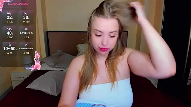 AlexissM online show from 06/10/26, 03:44