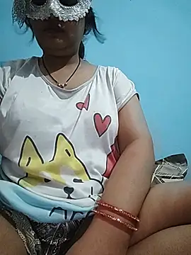 Snapshot of couple_indian_123 chatting on 06/05/26, 07:36 couple indian 123 online show from 06/05/26, 07:36