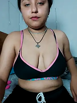 azulzulix online show from 04/17/26, 01:52