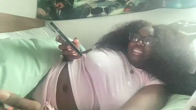 AveryJ99 online show from 03/20/25, 09:35