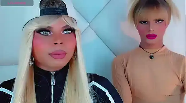 Snapshot of AdanKinng chatting on 01/21/25, 06:43 AdanKinng online show from 01/21/25, 06:43