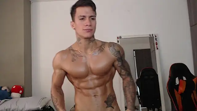 Snapshot of pettergrey1 chatting on 03/09/26, 01:04 pettergrey1 online show from 03/09/26, 01:04