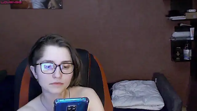 womanstrong78 online show from 03/02/25, 06:51