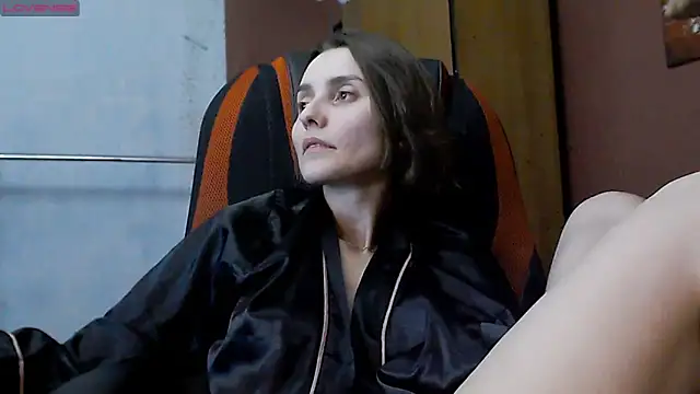 womanstrong78 online show from 03/05/25, 07:17