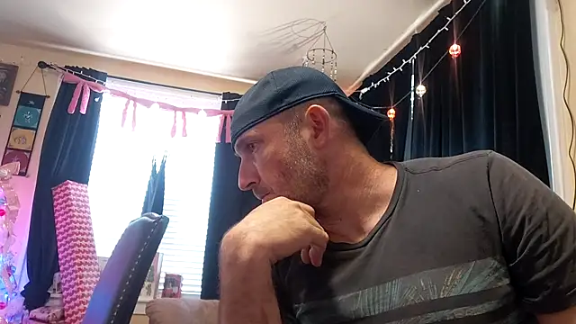 Lexxstacy online show from 12/22/25, 04:37