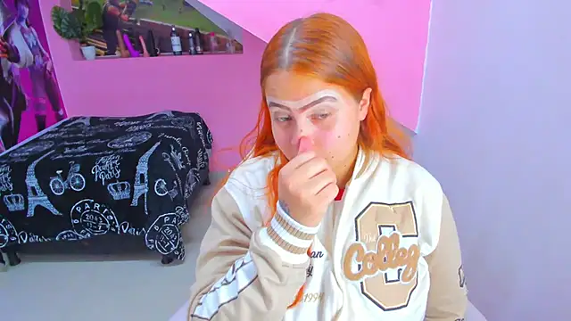 Snapshot of marcellaa303av chatting on 02/17/25, 03:04 marcellaa303av online show from 02/17/25, 03:04