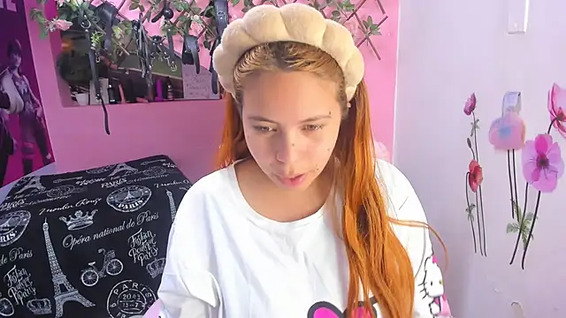 Snapshot of marcellaa303av chatting on 09/13/25, 02:00 marcellaa303av online show from 09/13/25, 02:00