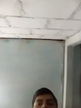 Snapshot of victorbm2354bm chatting on 11/01/25, 05:15 victorbm2354bm online show from 11/01/25, 05:15