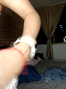 Loly Horny online show from 05/12/26, 12:30