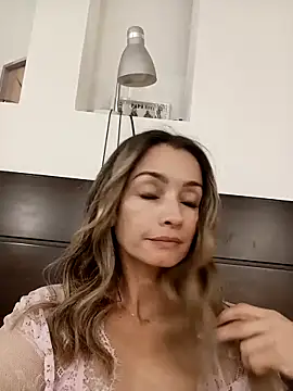 Loly Horny online show from 05/17/26, 11:01