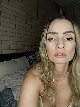 Loly Horny online show from 05/28/26, 02:09