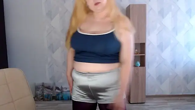 Melina Hot9 online show from 09/09/25, 04:45