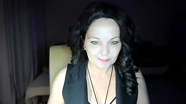 WitchBlueRose online show from 10/25/25, 06:13