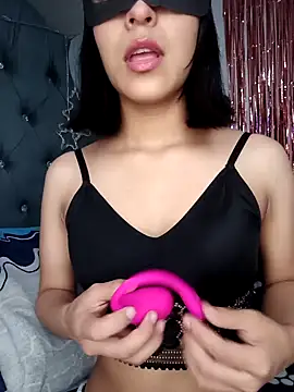 PequeArely online show from 02/16/25, 08:00