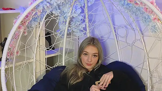 FlairCunard online show from 12/27/24, 09:00