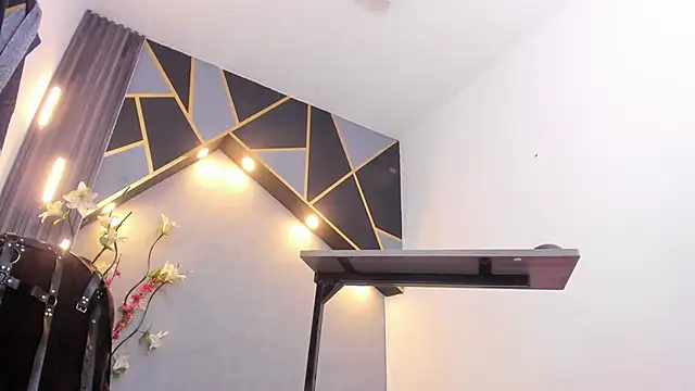 brigittemiller online show from 03/27/26, 08:26