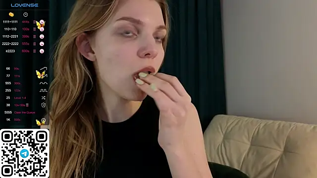 ElswythDecoursey online show from 01/06/25, 08:07