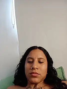 Snapshot of Karii-R chatting on 06/30/26, 07:26 Karii-R online show from 06/30/26, 07:26