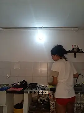 Snapshot of Karii-R chatting on 07/24/26, 03:32 Karii-R online show from 07/24/26, 03:32