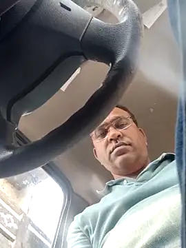 nupa230780 online show from 11/30/25, 09:57