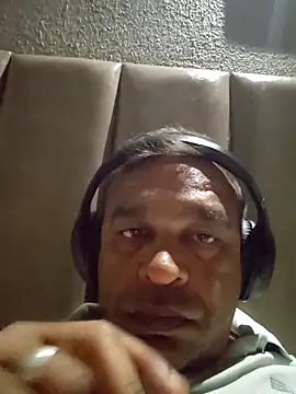 nupa230780 online show from 04/15/26, 06:04