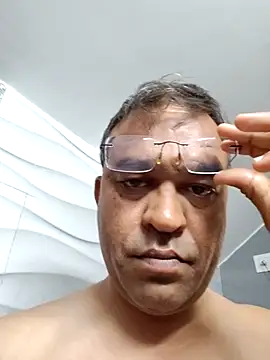 Snapshot of nupa230780 chatting on 05/03/26, 04:40 nupa230780 online show from 05/03/26, 04:40