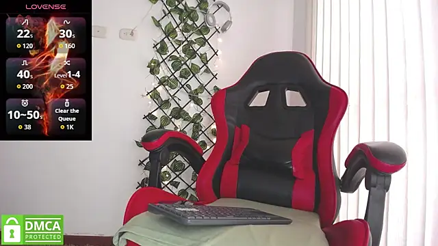 darkviper26 online show from 09/30/25, 02:33