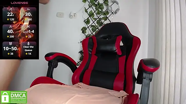 darkviper26 online show from 10/14/25, 12:28