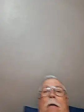 Snapshot of NawtyB1965 chatting on 09/13/25, 03:39 NawtyB1965 online show from 09/13/25, 03:39