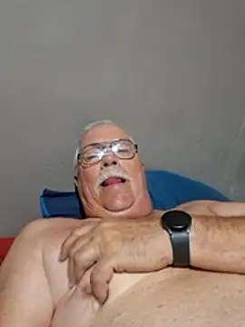 Snapshot of NawtyB1965 chatting on 02/04/26, 03:56 NawtyB1965 online show from 02/04/26, 03:56