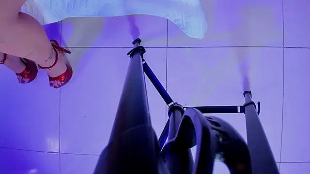 Snapshot of Rubi_Love_ chatting on 12/29/24, 03:11 Rubi Love online show from 12/29/24, 03:11