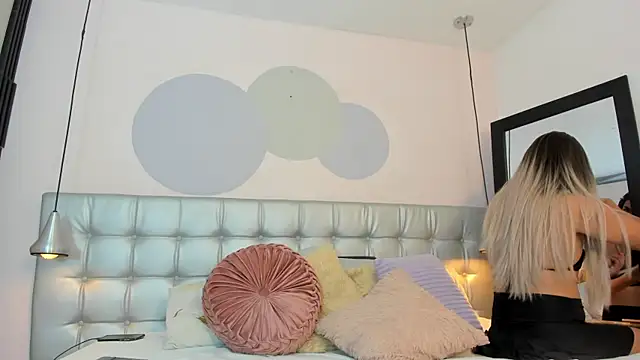 Axel brunette1 online show from 03/04/25, 08:05