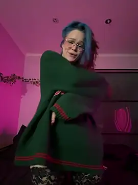 MaddisonHaas online show from 12/25/24, 06:30