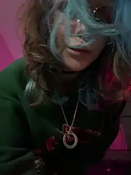 MaddisonHaas online show from 12/25/24, 09:33