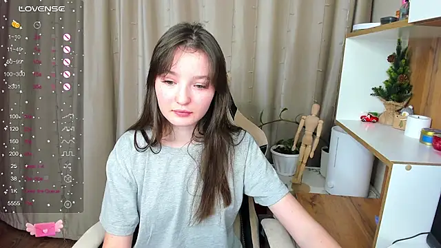 Fairyy Moon online show from 01/17/25, 02:28