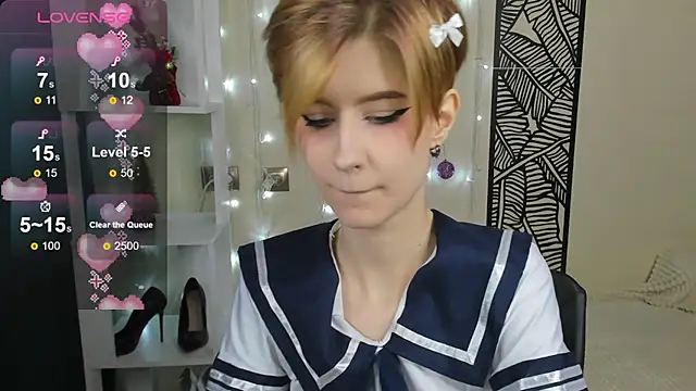 Snapshot of Angel_Jules chatting on 12/21/24, 04:30 Angel Jules online show from 12/21/24, 04:30