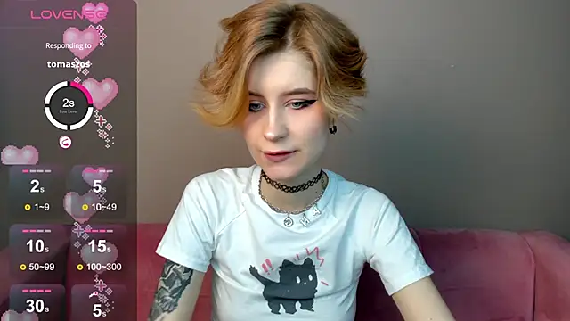 Snapshot of Angel_Jules chatting on 03/03/25, 12:59 Angel Jules online show from 03/03/25, 12:59