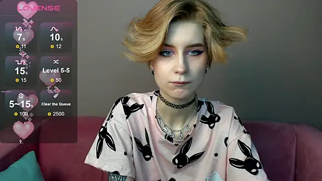 Snapshot of Angel_Jules chatting on 03/16/25, 12:45 Angel Jules online show from 03/16/25, 12:45