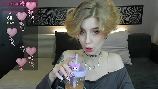 Snapshot of Angel_Jules chatting on 03/22/25, 12:49 Angel Jules online show from 03/22/25, 12:49