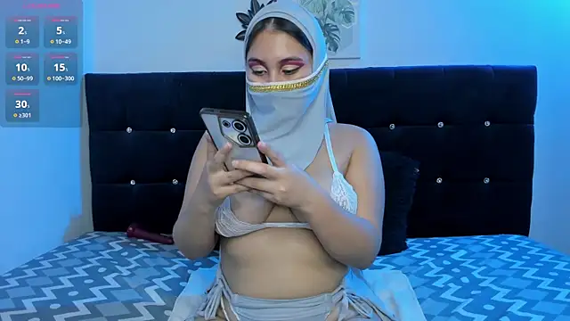Snapshot of Marian_Boobs chatting on 02/08/25, 10:51 Marian Boobs online show from 02/08/25, 10:51