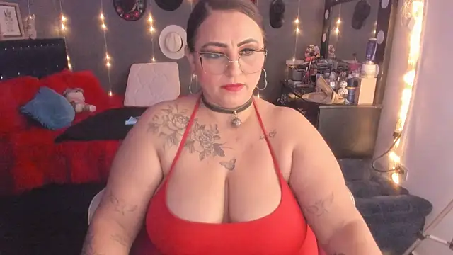 Ivonnee   online show from 03/14/25, 04:54