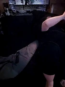 alienbunny online show from 02/18/25, 04:58