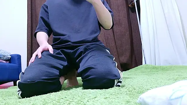 xxx men online show from 04/01/26, 04:46