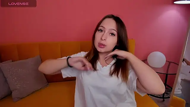 KetrinWhite online show from 09/26/25, 01:20