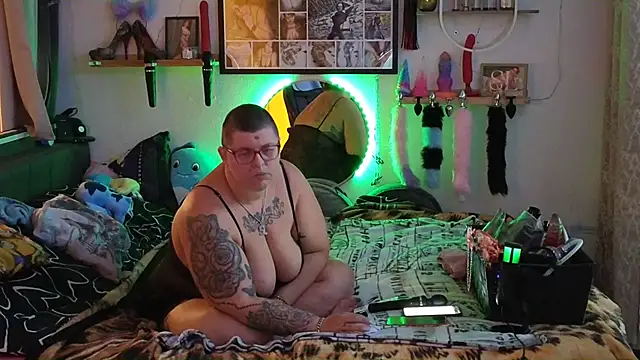 SunshineLexi online show from 10/03/25, 05:04