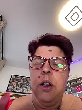 SunshineLexi online show from 04/01/26, 06:47